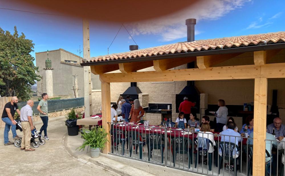 Imagen: Inauguración del merendero-barbacoa en Monesma