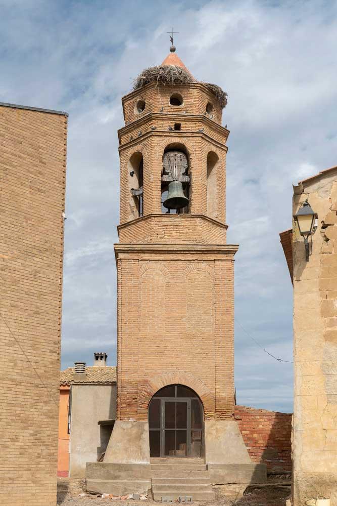 Imagen: Morilla. Iglesia parroquial de San Andrés. Torre exenta.